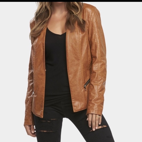 Tart Collections Jackets & Blazers - WOMEN’S Tart Collections Faux Leather Jacket size XS